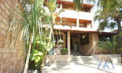 Casa com 5 quartos à venda na Vila Suissa, Mogi das Cruzes 
