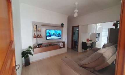 Casa para Venda em Indaiatuba, Parque Residencial Sabiás, 2 dormitórios, 1 suíte, 2 banheiros, 2 vagas