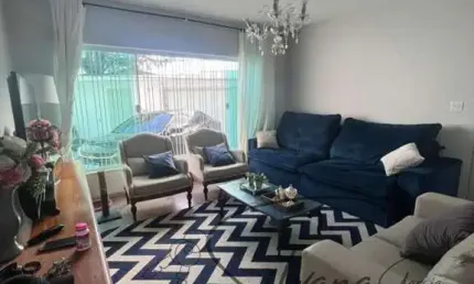 Casa Térrea para Venda em Mogi das Cruzes, Vila Oliveira, 3 dormitórios, 2 banheiros, 3 vagas