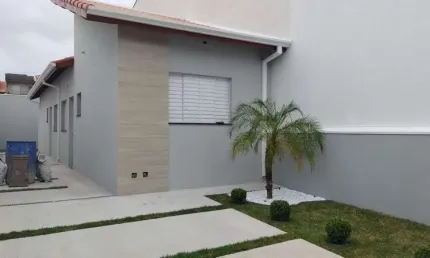 Casa Térrea para Venda em Mogi das Cruzes, Residencial Colinas, 2 dormitórios, 1 suíte, 2 banheiros, 6 vagas