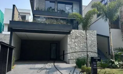 Casa á venda com armarios planejados no Condominio Bella Citta fazenda Rodeio com 3 súites e 228,50m² / MOGI DAS CRUZES /SP 