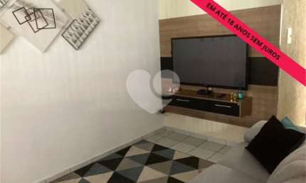 Condomínio com 3 quartos à venda em Loteamento São Francisco - SP