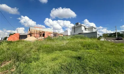 Casa em condomínio fechado à venda no Jardim São Francisco, Piracicaba 