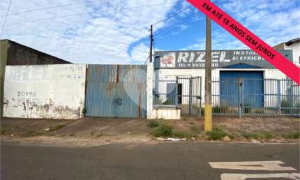Barracão à venda ou para locação em Santa Rosa - SP