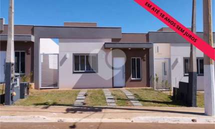 Condomínio com 3 quartos à venda em Jardim Nova Iguaçu - SP