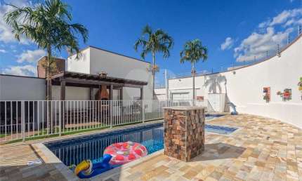 Casa com 3 quartos à venda em Residencial Santa Luzia - SP