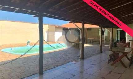 Casa com 2 quartos à venda ou para locação em Residencial Santo Antônio - SP