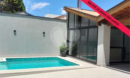 Condomínio com 3 quartos à venda em Dois Córregos - SP