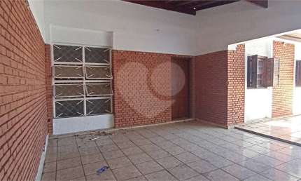 Casa com 3 quartos para locação em Jardim Europa - SP