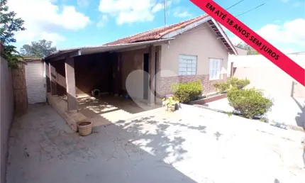 Casa com 3 quartos à venda em Loteamento Santa Rosa - SP