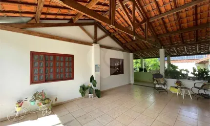 Chácara com 3 quartos à venda em Estância Lago Azul (ártemis) - SP