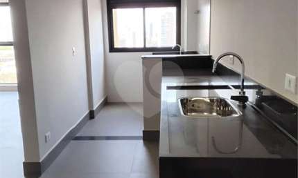 Apartamento com 3 quartos à venda em São Judas - SP