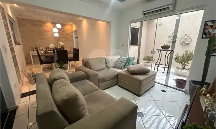 Casa com 2 quartos à venda em Conjunto Residencial Mário Dedini - SP