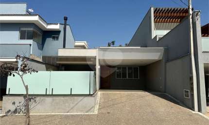 Condomínio com 3 quartos à venda em Jardim São Francisco - SP