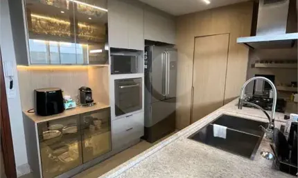 Condomínio com 4 quartos à venda em Nova Pompéia - SP