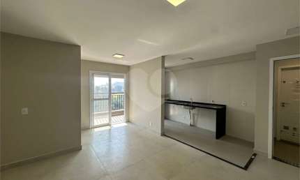 Apartamento com 3 quartos para locação em Piracicamirim - SP