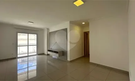 Apartamento com 3 quartos para locação em Cidade Alta - SP