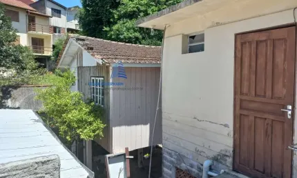 Casa mista, escritura pública, bairro agronômica/florianópolis