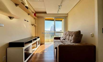 Apartamento de 2 dormitórios, sacada, estilo clube no Itacorubi, Florianópolis/SC
