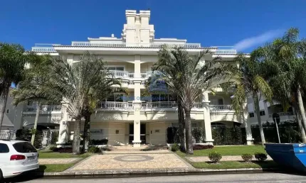Apartamento à 90 metros da Praia, Jurerê Internacional
