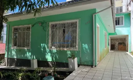 Casa em Carvoeira, Florianópolis/SC, ideal para edificar Kitnets, Escritura Pública