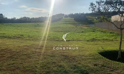 TERRENO À VENDA NO CONDOMMÍNIO RESIDENCIAL ENTREVERDES