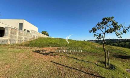 Terreno à venda no Loteamento Residencial Entreverdes