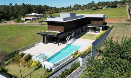 CASA À VENDA NO LOTEAMENTO RESIDENCIAL ENTREVERDES - SOUSAS