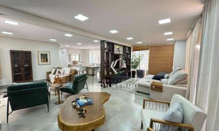 Casa à venda em condominio no bairro Gramado em Campinas-SP