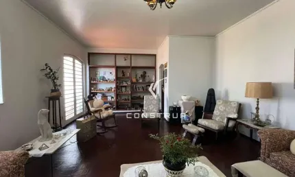 Casa com 3 quartos à venda na Rua Pedro Santucci, 25, Nova Campinas, Campinas