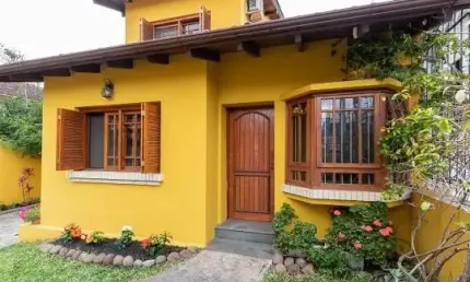 Casa com 3 quartos à venda na Rua Folha da Tarde, 101, Cristal, Porto Alegre