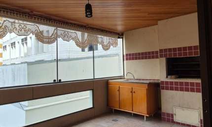 Apartamento com 3 quartos para alugar na Rua Miguel Couto, 335, Menino Deus, Porto Alegre