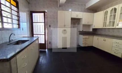Casa com 2 quarto para alugar- sousas - campinas/sp