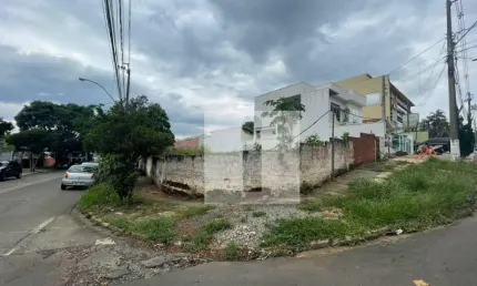 Terreno à venda na Rua Pedro Antônio Pierro, 1, Sousas, Campinas