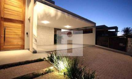 Casa térrea à venda no Mont Blanc Residence - Campinas/SP