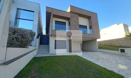 Casa com 4 quarto à venda, 255 m² por R$ 2.390.000 - Swiss Park - Campinas/SP