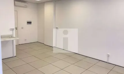 Sala comercial para venda ou locação no Jd. Chapadão - Campinas/SP