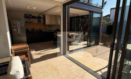 Casa em condomínio fechado com 4 quartos à venda na Rua Sapopemba, 371, Loteamento Caminhos de San Conrado (Sousas), Campinas