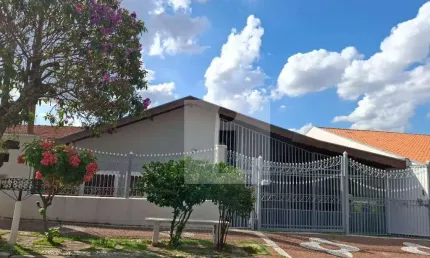 Casa com 3 quartos  à venda, 222 m² por R$ 670.000 - Jardim das Oliveiras - Campinas/SP