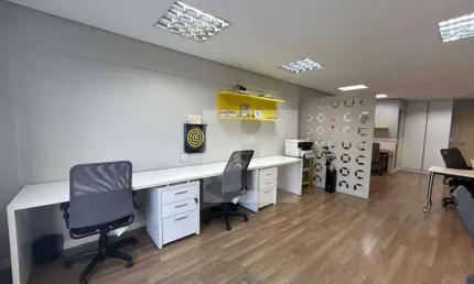 Sala decorada para  alugar - Residencial Sainte Helene - Campinas/SP