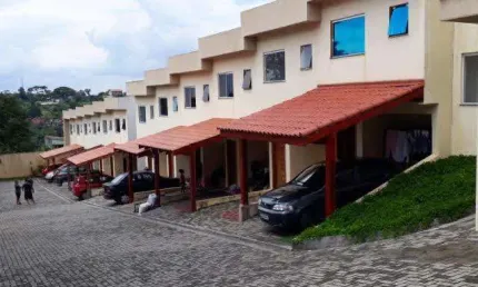 Sobrado para Venda em Suzano, Jardim Europa, 2 dormitórios, 1 banheiro