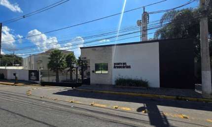 Sobrado para Venda em Suzano, Jardim Modelo, 3 dormitórios, 1 suíte, 4 banheiros, 2 vagas
