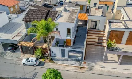 Casa para Venda em Mogi das Cruzes, Jundiapeba, 3 dormitórios, 1 suíte, 2 banheiros, 4 vagas