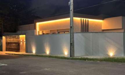 Casa para Venda em Fortaleza, Parquelândia, 4 dormitórios, 2 suítes, 3 banheiros, 4 vagas