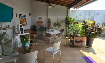 Casa para Venda em Fortaleza, Amadeu Furtado, 4 dormitórios, 1 suíte, 2 banheiros, 2 vagas