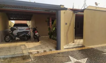 Casa com 3 quartos à venda no Residencial Parque Rochele II, Santa Bárbara D'Oeste  por R$ 616.000