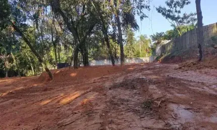 Chácara / sítio à venda no Dois Córregos, Valinhos  por R$ 455.000