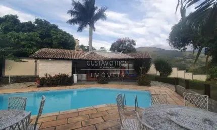 Casa de 900m2 no Rio de Prata com terreno de de 5 mil metros