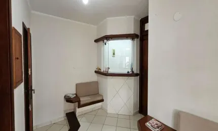 Sala Comercial na Área Médica para venda e locação em Santos.