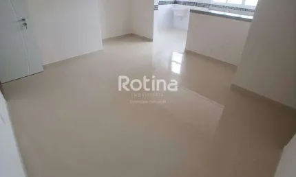 Ótimo apto, com localização privilegiada no bairro Pampulha, com elevador, acabamento diferenciado. 2quartos, 1suíte.